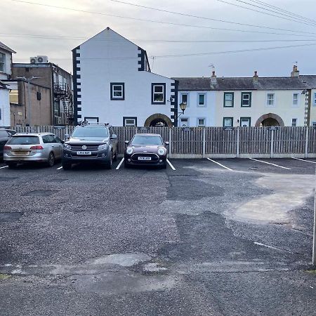 Brampton Holiday Homes - The Mews Apartment エクステリア 写真