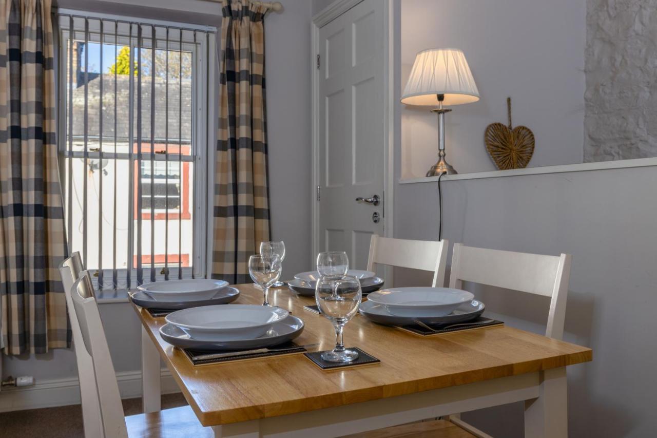 Brampton Holiday Homes - The Mews Apartment エクステリア 写真