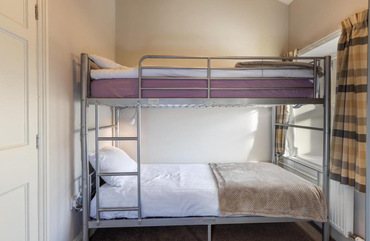 Brampton Holiday Homes - The Mews Apartment エクステリア 写真